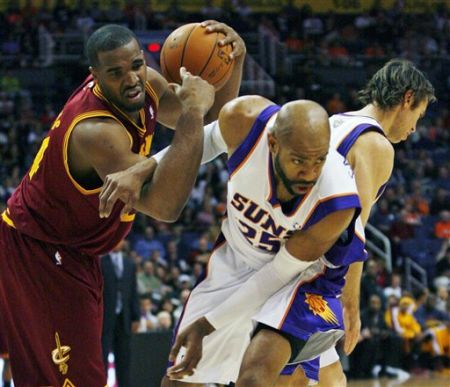 Suns 108, Cavaliers 100; Dudley y Nash encabezan la ofensiva I88dd610