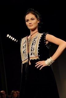Afghan Fashion Elizab11