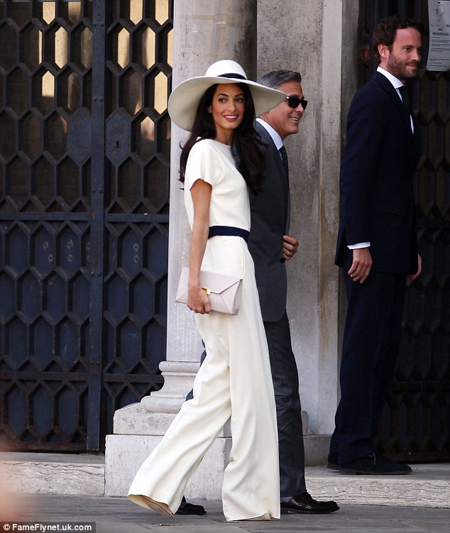 George Clooney, Amal Alamuddin Get Married - Page 3 14120710