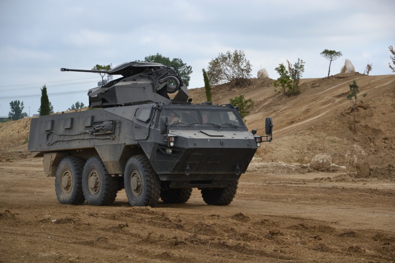 16 au 20 juin: Eurosatory à Villepinte (93) Dsc_0212