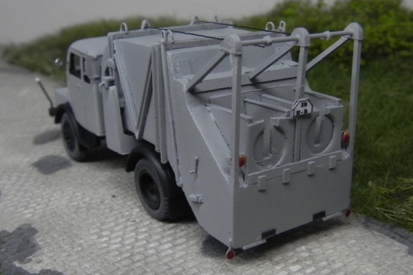 Müllwagen Rollkipper S4000 (V/V) S4000_15