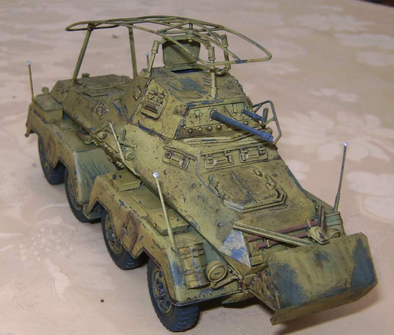 Schwerer Panzerspähwagen Sdkfz232 in 1/35 8rad0310