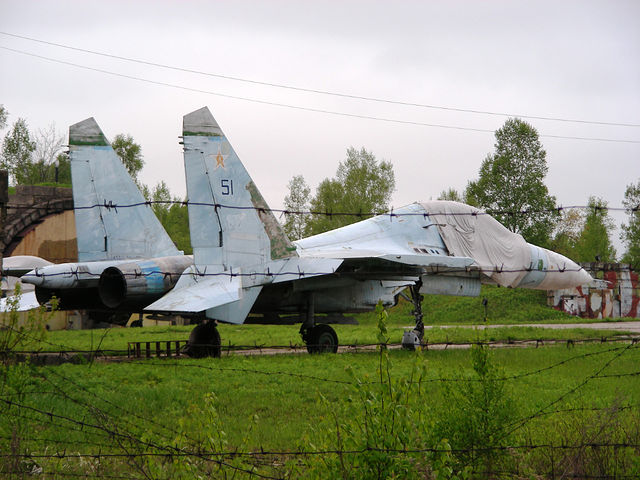 SU-27 UB, 51 bleu, 641 GvIAP, Rogachevo AB, 1992. Ub_51_10