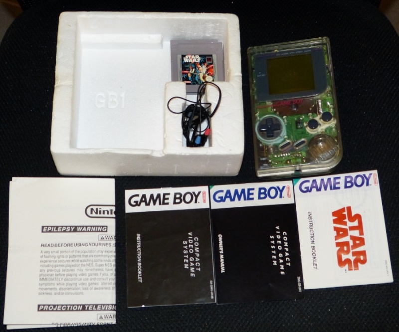 Consoles portables vintage : Nintendo et Séga Gbsw0510