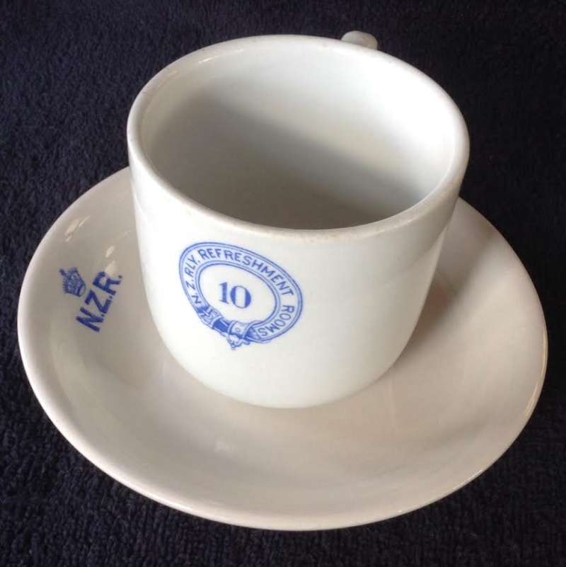 N.Z. RLY. REFRESHMENT ROOMS: Grindley cup, CL saucer Nzr_bl10