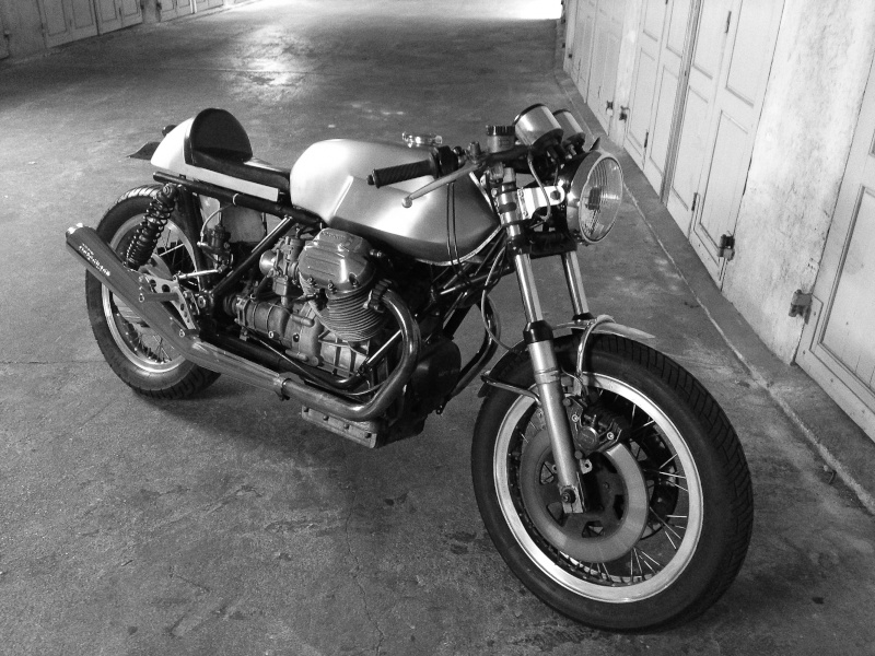 Ma MZ ressemble ENFIN à un café racer Guzzi...et elle marche - Page 9 Guzzic12