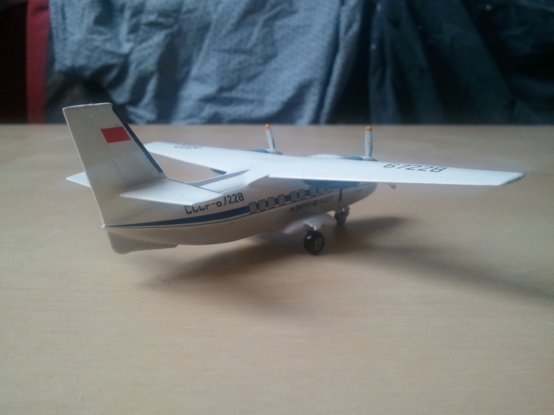 Let  410 Turbolet Aéroflot au 1/144 20140612