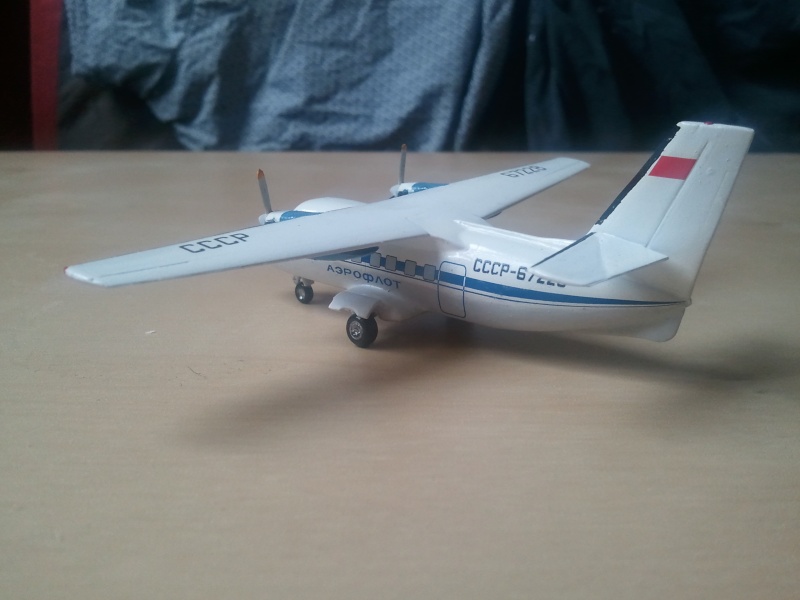 Let  410 Turbolet Aéroflot au 1/144 20140613