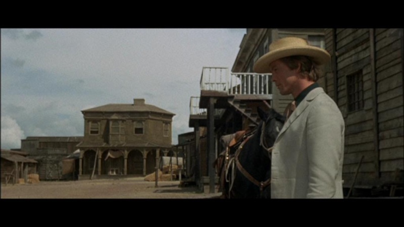 Django arrive... Préparez vos cercueils - C'e' Sartana... vendi la pistola e comprati la bara - 1970 - Giuliano Carmineo Pdvd_083