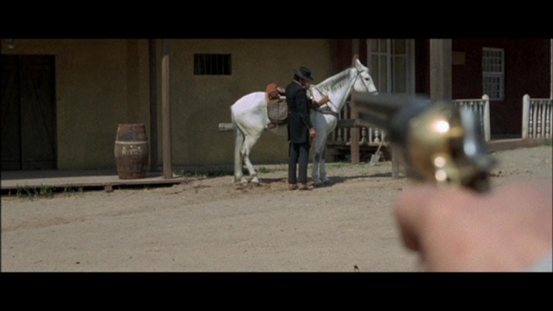 Django arrive... Préparez vos cercueils - C'e' Sartana... vendi la pistola e comprati la bara - 1970 - Giuliano Carmineo Pdvd_086