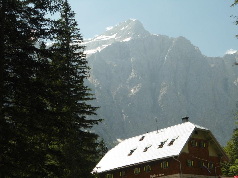 Planinarsko društvo "Granaš" Štrepci 10040710