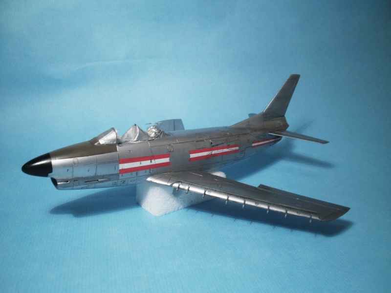 [MustHave] 1/48 - North American F-86K Sabre Dog  Armée de l'air  (sdog) - Page 2 Pa090010