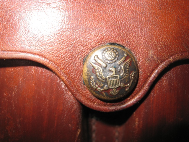 Pochette pour chargeurs de Colt 1911 et 1911 A1. Img_5214