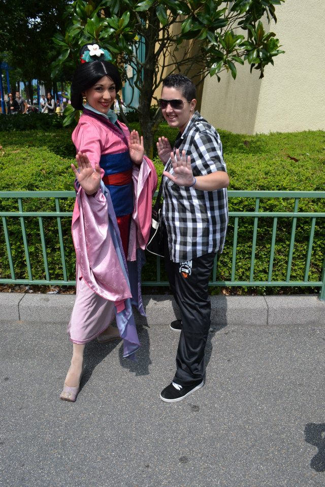 Vos photos avec les Personnages Disney - Page 39 10119910