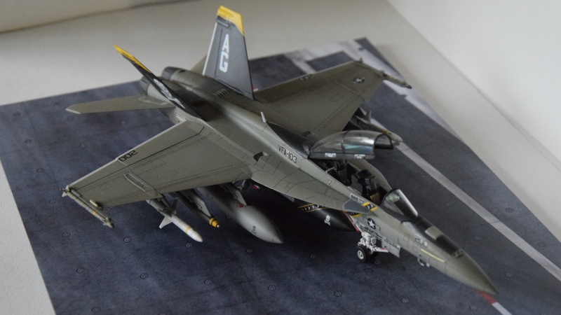 F/A-18F Super Hornet - Revell Csc_0030