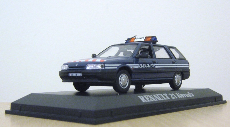 Norev Police Renault 21 Norev_10