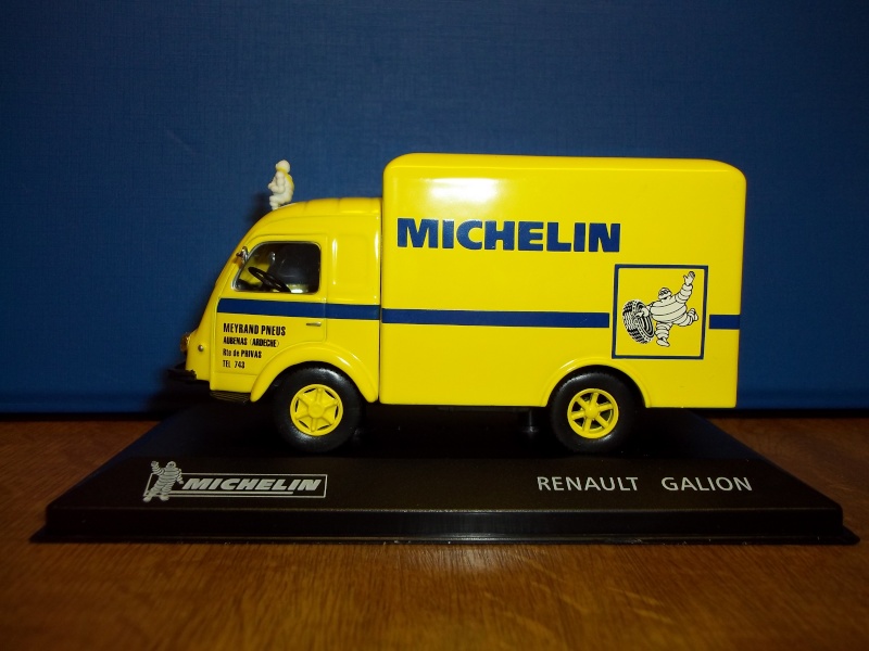 Michelin Collection 1/43 vans Renaul11