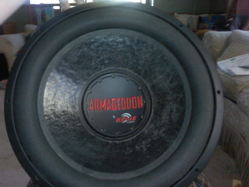 pics - S> Kove Armageddon 15" subwoofer pic added 01201113