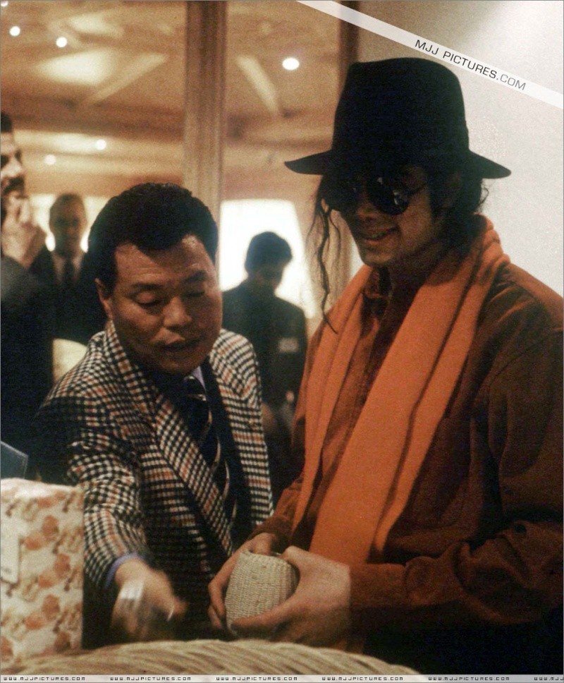 [Download] Photos MJJPictures History (4.332 photos) 01211