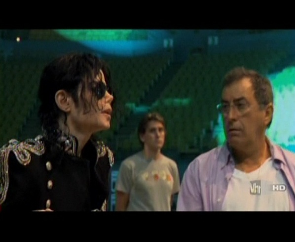 [DL] All Access Making Michael Jackson's This Is It + Bônus Homem Luz  Access17