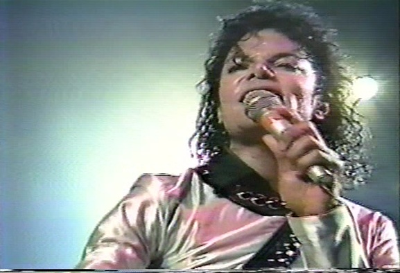 [DL] Live in Bad Tour (Brisbane-Australia 1987)[DVD][MJLand_ro] Brisba14