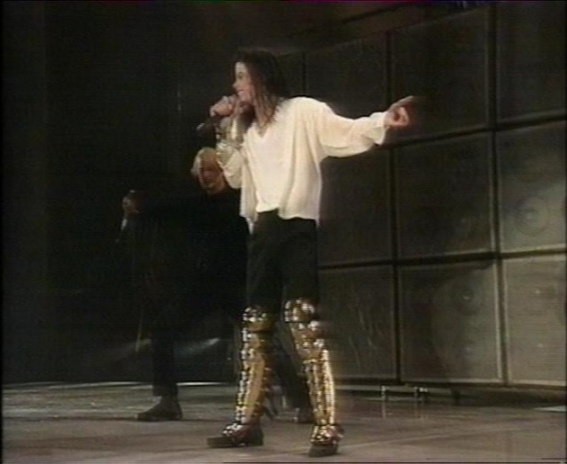 [DL] History World Tour Helsinki 1997 (2 DVD's) Helsin46