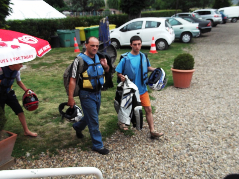 [ C.R le 12 août dans la vallée de l'eure en moto puis en kayak] Dscf0423