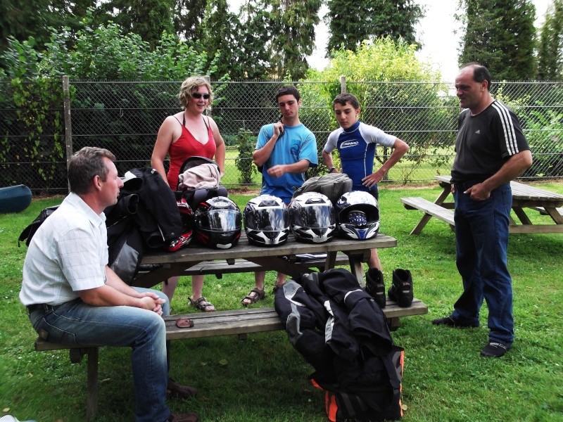 [ C.R le 12 août dans la vallée de l'eure en moto puis en kayak] Dscf0516