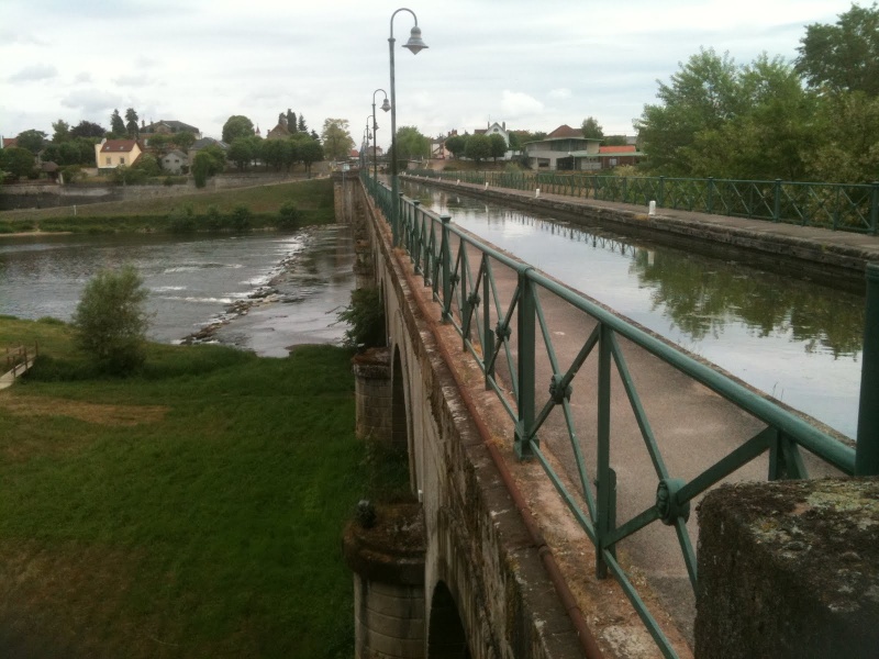 Associations et compléments d'idées autour de nos lectures Pont_c10