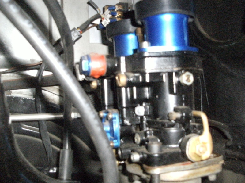 moteur qui pétarade. - Page 2 Dscf4416