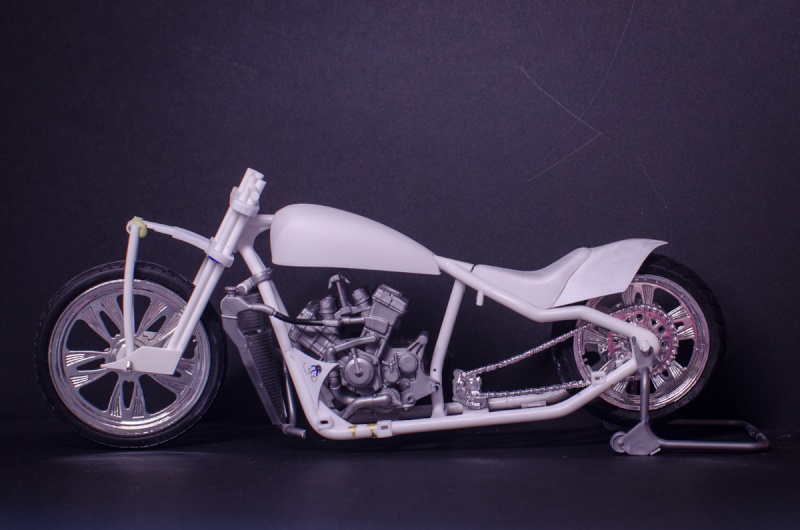 CSOEBWHMGPV5MIOTFTKRV5BRSD ou HRC V5 (Honda Racing Chopper V5) - Page 2 20141055