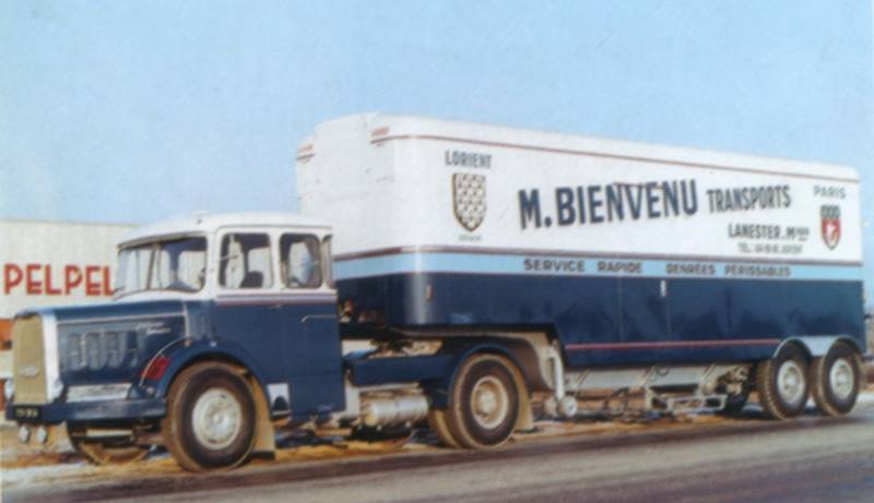 Les camions Bernard.  - Page 4 15082310