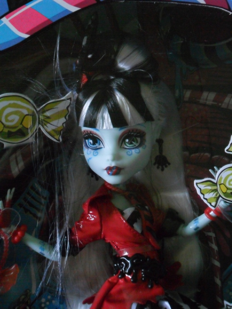 Les Monster High, les poupées que j'aurais aimé avoir petite... Nouveautés Sam_6313