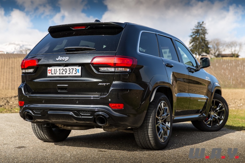 Essai - Jeep Grand Cherokee SRT : La démesure américaine Jeepgr11