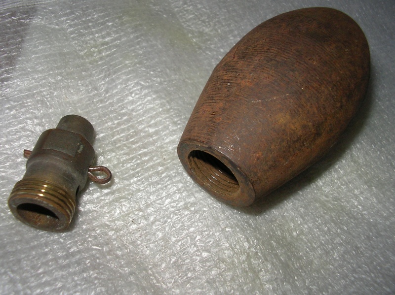 WWI - grenade Mills N°23 et grenade N°34 Sany0050