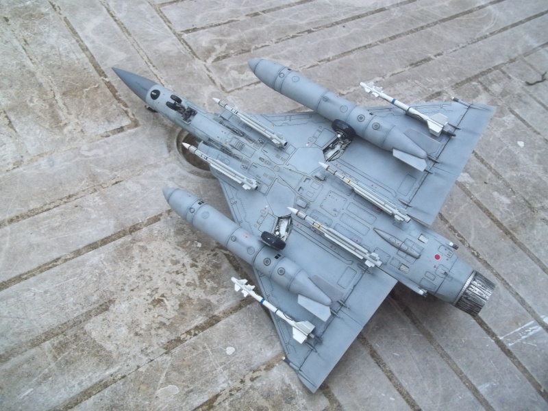 Mirage 2000-5F 1/2 Cigognes (Kinetic 1/48e)  100_1619
