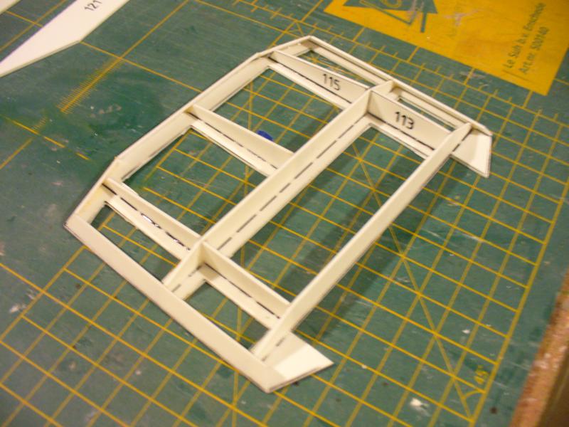 HMCC Patrouilleur Sentinel Cutter AU 1/40ème de chez Model Slipway P1060915
