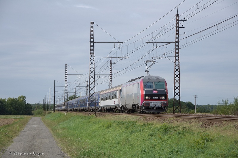 Photos et vidéos de la ligne Bordeaux - Toulouse - Narbonne - Sète (Fil 3) - Page 28 _dsc8219