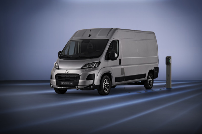 2023 - [Citroën/Fiat/Peugeot] Jumper/Ducato/Boxer restylés - Page 4 800_2010