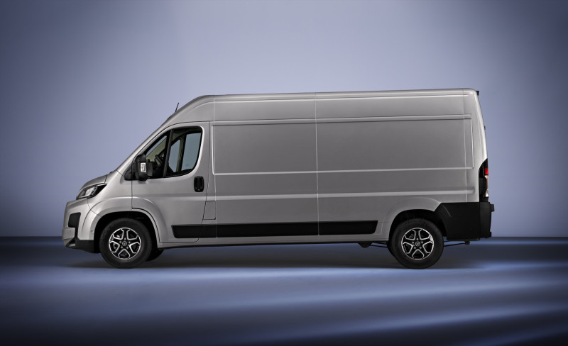 2023 - [Citroën/Fiat/Peugeot] Jumper/Ducato/Boxer restylés - Page 4 800_2012