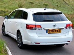 Avensis III Toyot119