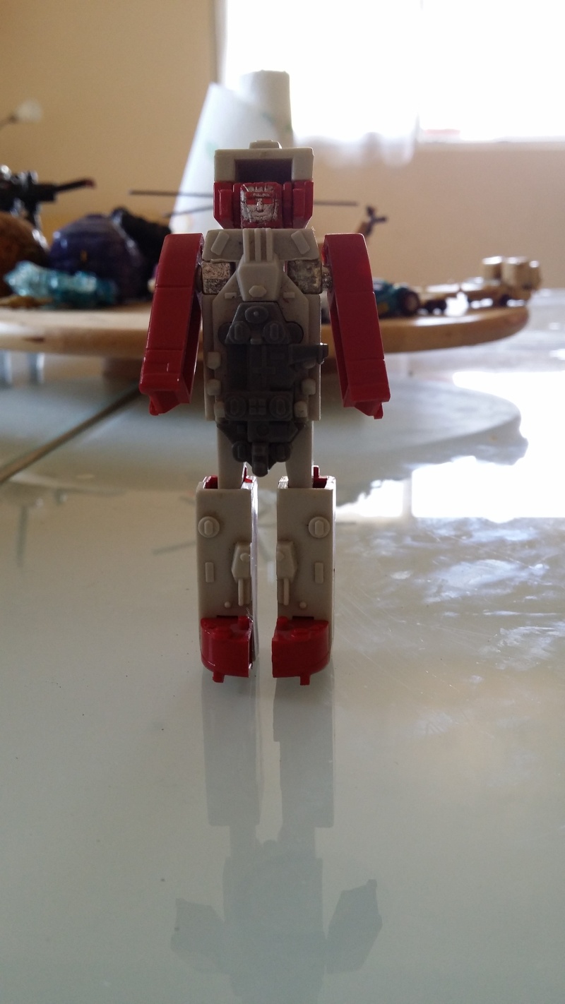 Voila j'ai retrouvé mes gobots, rock-lords d'enfance , arff.... 20140677