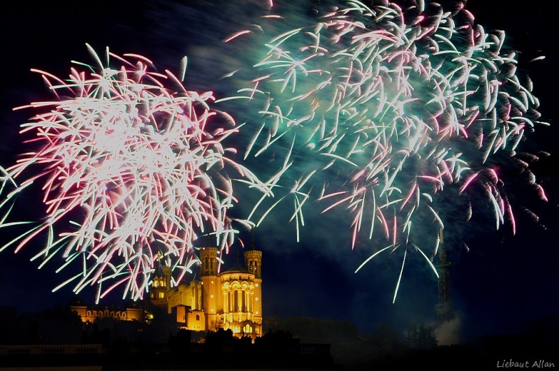 le feu de fourvière, c'était chaud !  Sam_1814