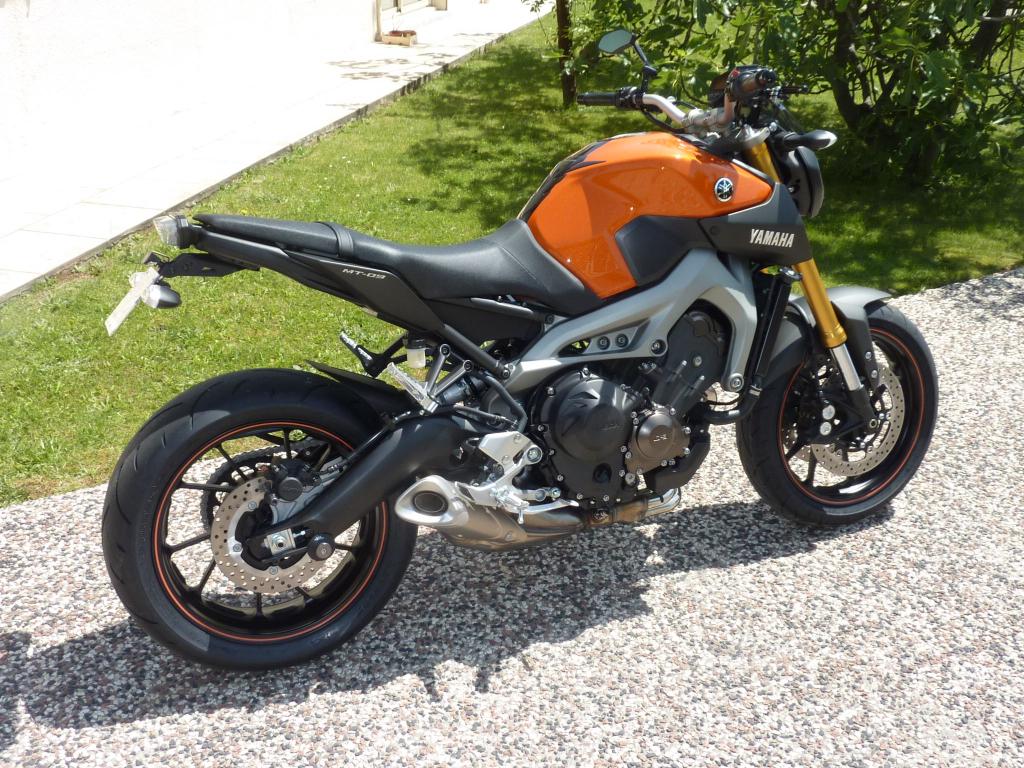 Photos de toutes les Yamaha MT-09 du forum ! :) Y_chri10