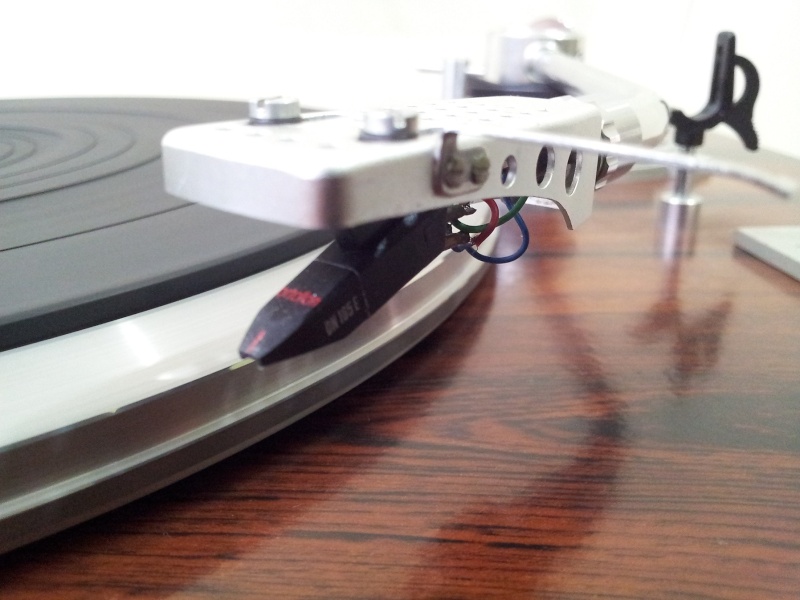 Hitachi HT-550 Quartz Lock Uni-Torque Direct Drive Turntable with Ortofon Stylus (Sold) 20141148