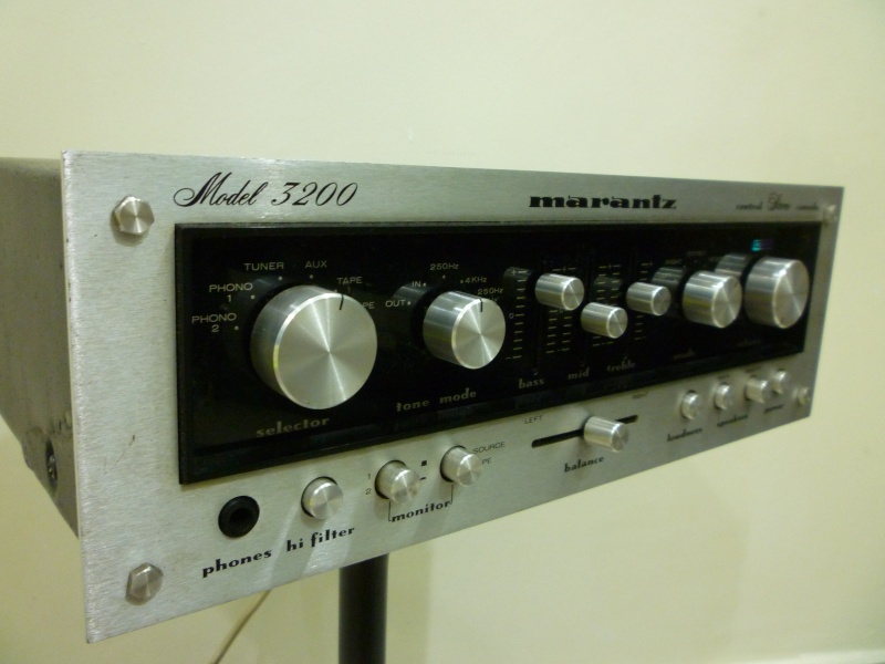 Marantz Model 3200 Stereo Pre-Amplifier (Used) P1120841