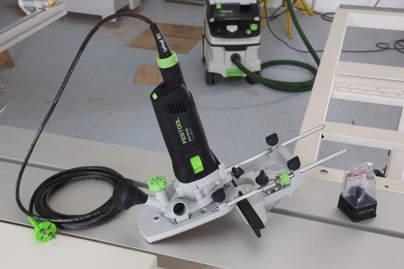 Prise en main affleureuse Festool MFK 700 EQ-Plus 05_jui12