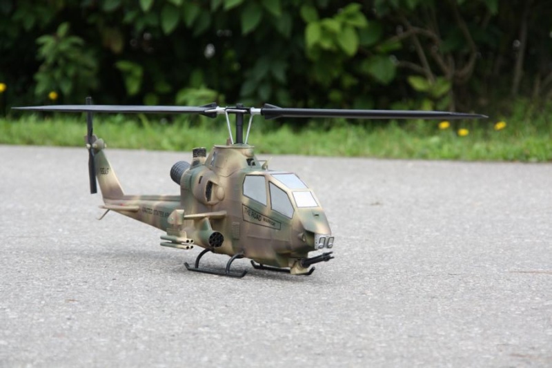 Metallflugzeugmodell Bell Cobra AH 1F K800_i35