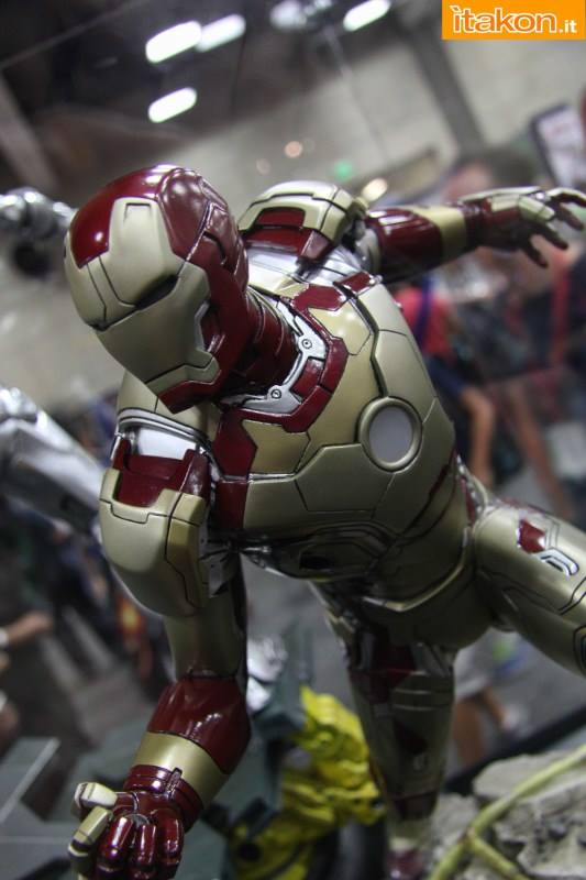 SDCC 2014 - Stand Sideshow Statues 3213