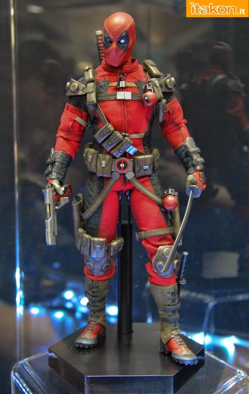 SDCC 2014 - Stand Sideshow Sixth Scale Figures 431
